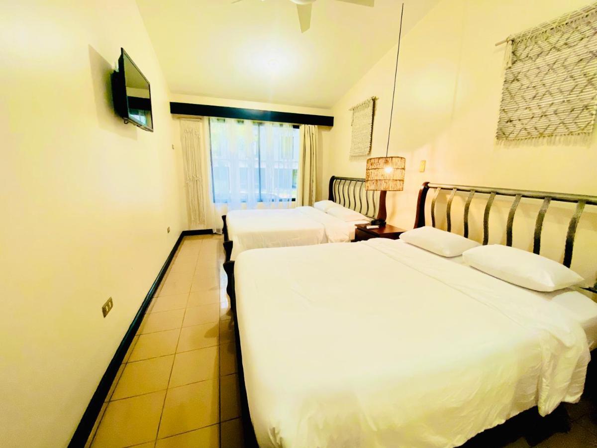 Hotel Mango Airport Río Segundo Zewnętrze zdjęcie