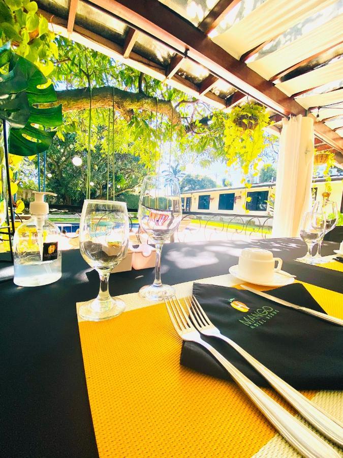 Hotel Mango Airport Río Segundo Zewnętrze zdjęcie